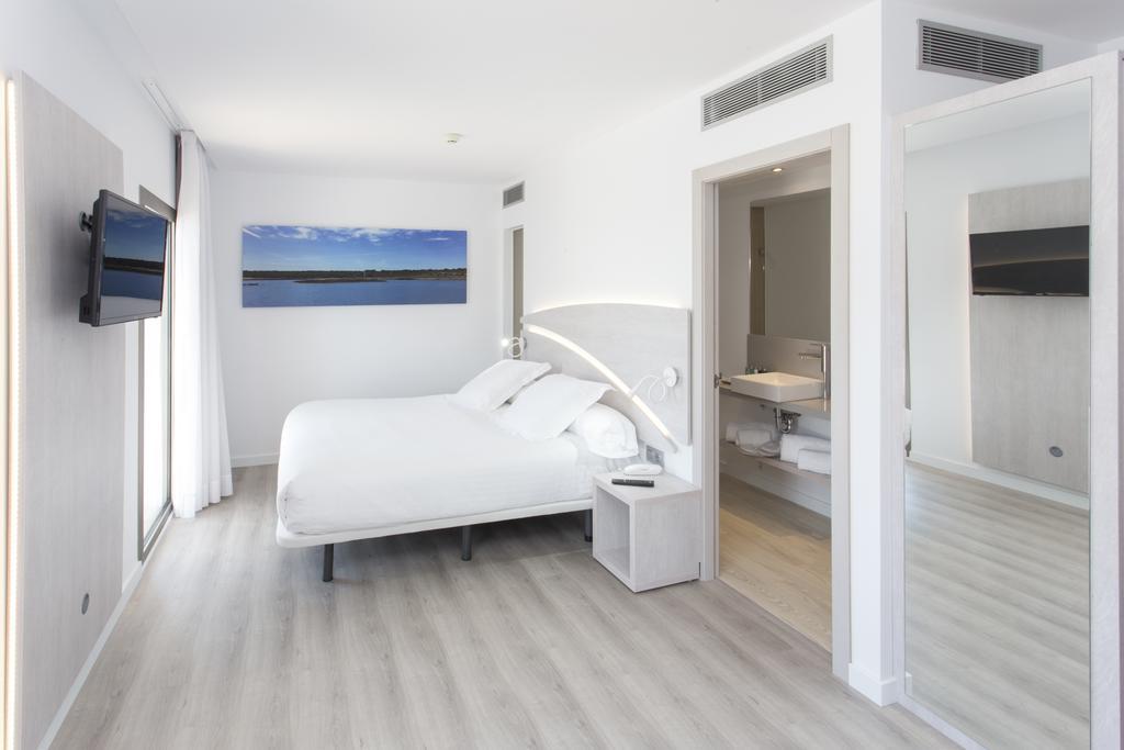 קאן פיקפורט Llaut Boutique Hotel (Adults Only) מראה חיצוני תמונה